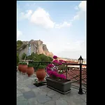 Under The Rocks Meteora Panoramic View 빌라 *