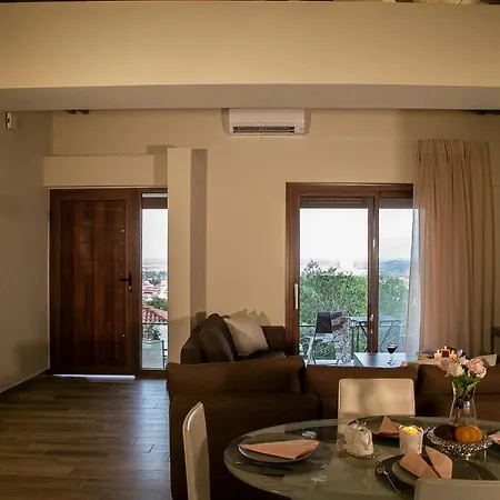Under The Rocks Meteora Panoramic View Villa *
