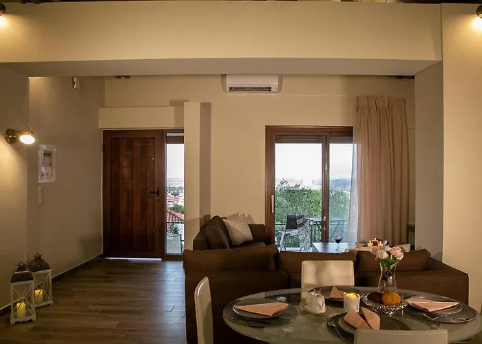 Under The Rocks Meteora Panoramic View Villa *