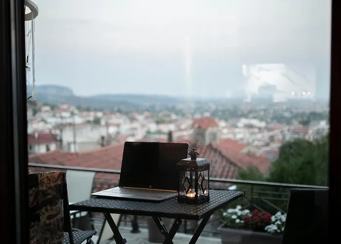 Under The Rocks Meteora Panoramic View Villa